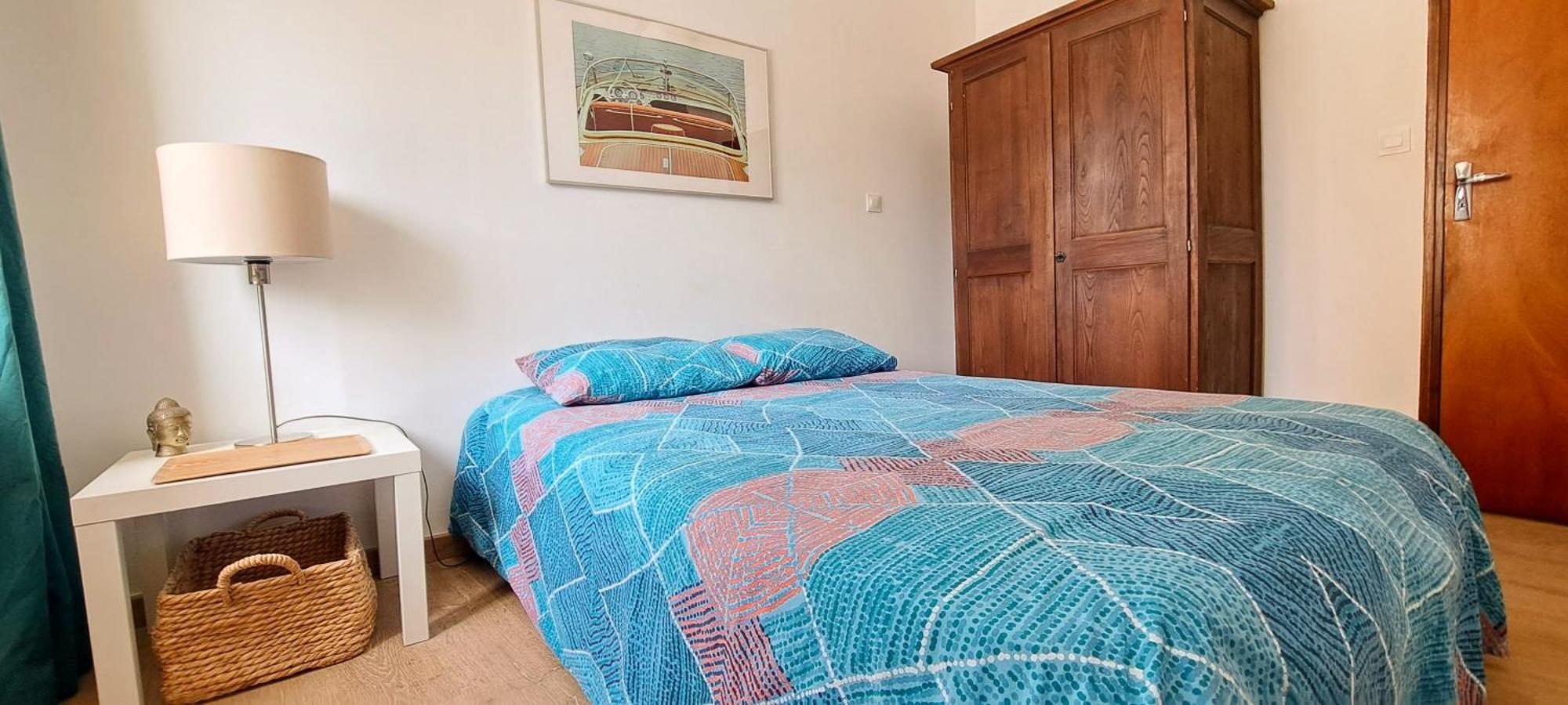 Mazet En Provence Pour 4, Piscine Chauffee Privee, Jardin Clos Prive, Barbecue, Chiens Admis Sainte-Jalle Eksteriør bilde
